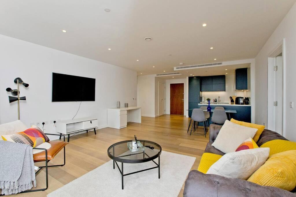 伦敦Kings Cross 2 Bed With City Views, Ac, Balcony公寓 外观 照片